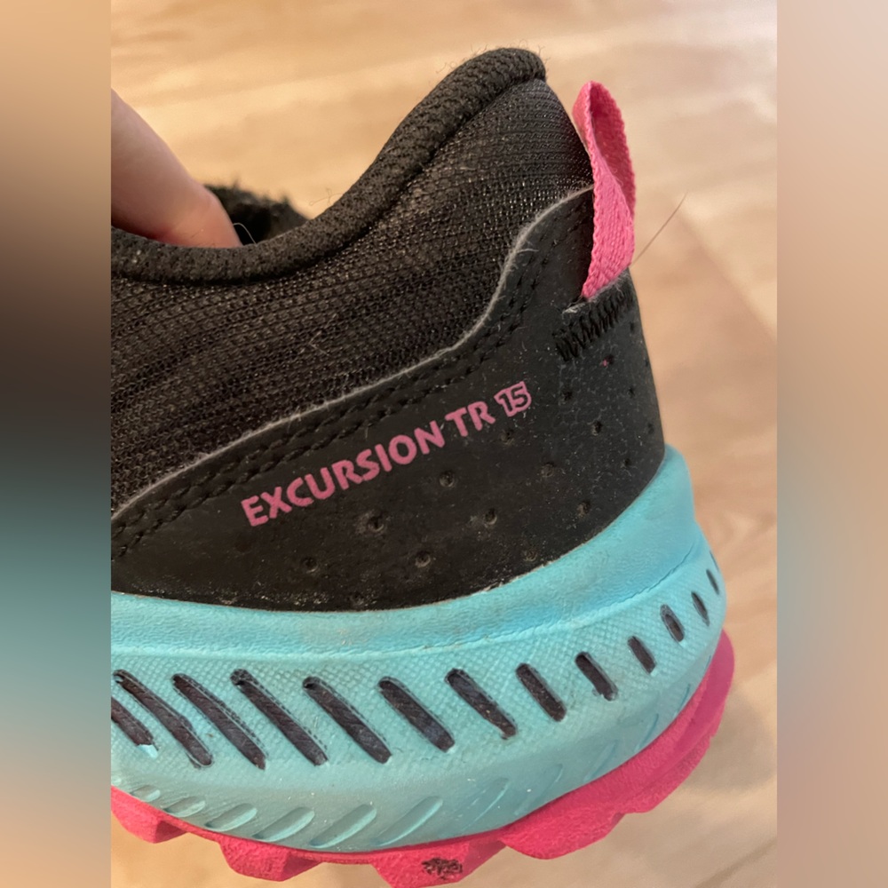 Saucony Womens Excursion TR 15 S10668-38 Black Running Shoes Sneakers Size 8 - Picture 5 of 8